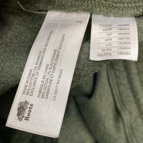 Roots women’s Medium green cotton sweatpants with pockets - Picture 4 of 5